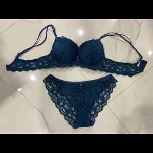 NWOT Romp Lingerie Bra set